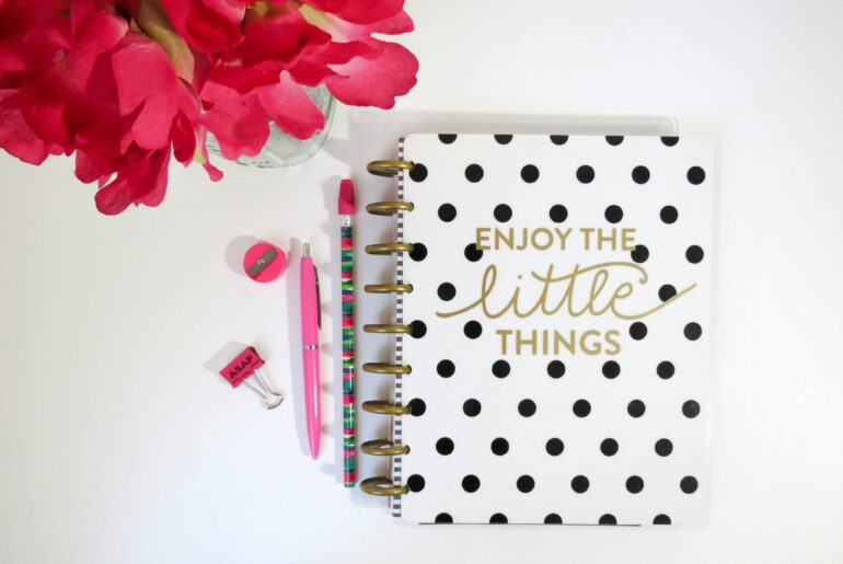 100+ Simple Pleasures of my life that I enjoy the most